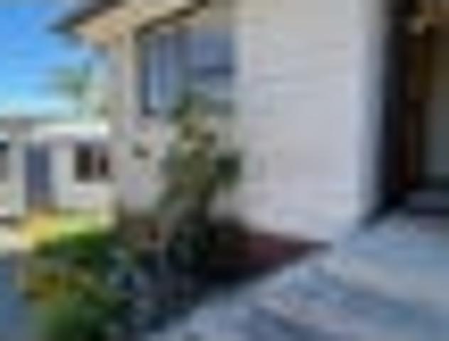 House for rent in Kelston