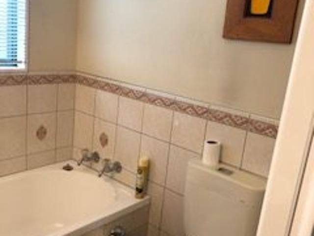 Apartment for rent in Hillersden, Oroua County