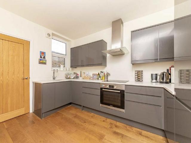 Apartment for rent in Streatham, Greater London