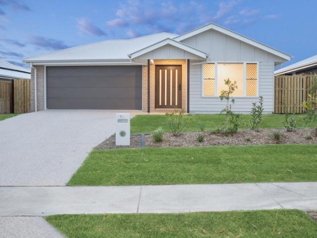 Cottage for sale in Gleneagle, Queensland