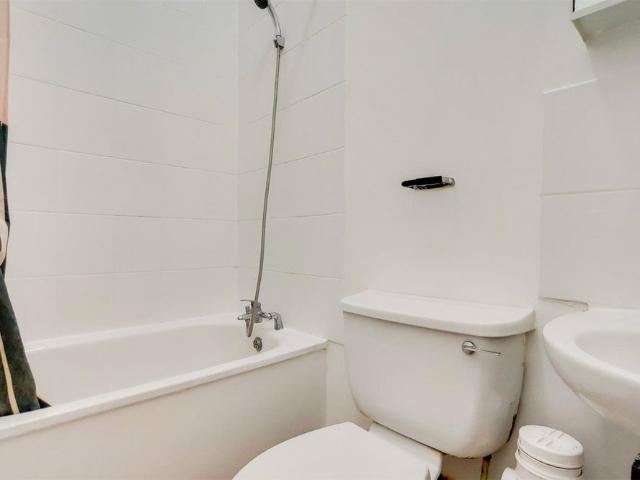 Apartment for rent in Streatham, Greater London