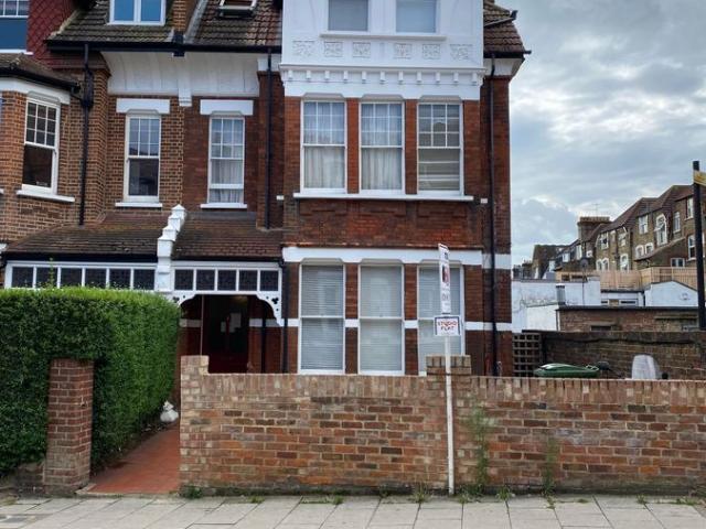 Apartment for rent in Streatham, Greater London