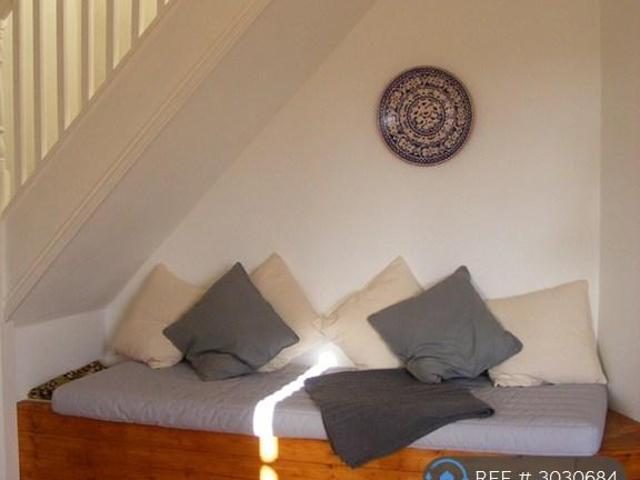 Apartment for rent in Streatham, Greater London