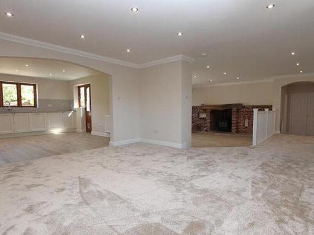 House for sale in Stourbridge, West Midlands