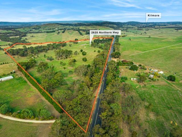 Cottage for sale in Moranding, Victoria
