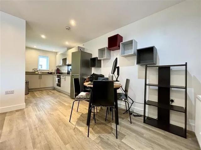Apartment for rent in Ewens Farm, Golden Valley