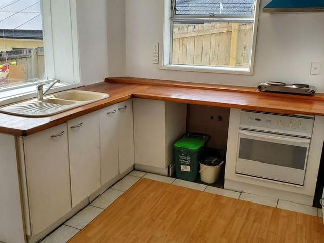 Apartment for rent in Marlborough, Kaipātiki