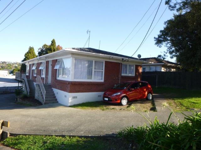 Apartment for rent in Tōtara Vale, Kaipātiki