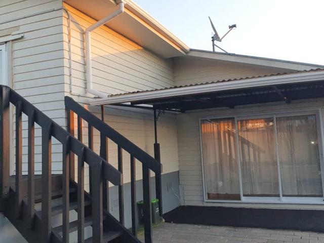 House for rent in Wairau Valley