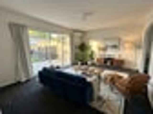 Townhouse for rent in Marlborough, Kaipātiki