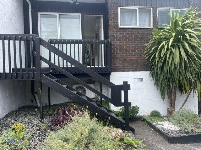 House for rent in Wairau Valley