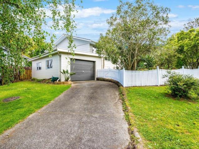 House for rent in Glenfield, Kaipātiki
