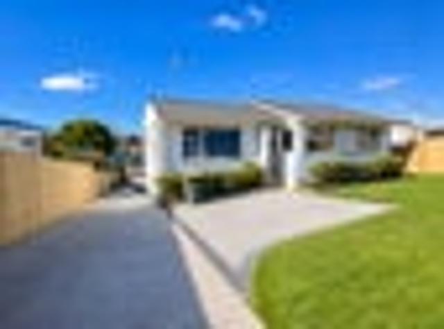 House for rent in Wairau Valley