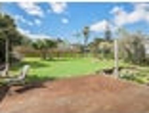 House for rent in Wairau Valley