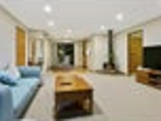 House for rent in Wairau Valley