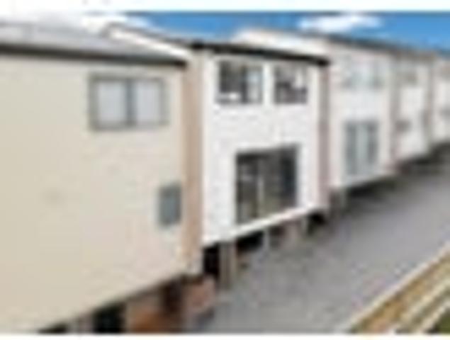 Townhouse for rent in Wairau Valley, Oroua County
