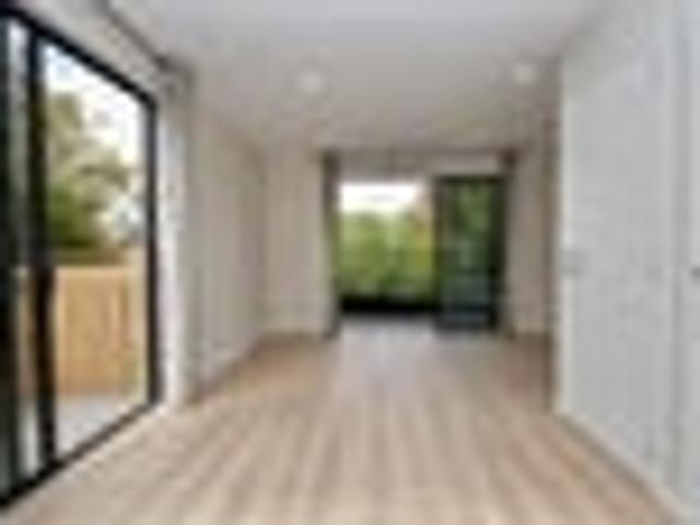 Townhouse for rent in Marlborough, Kaipātiki