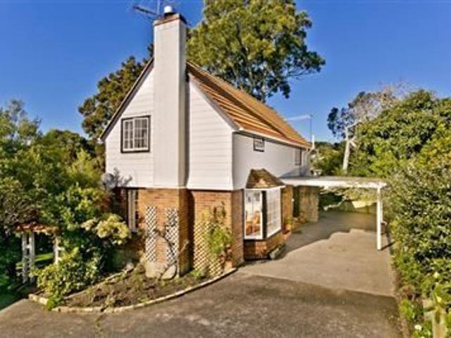 House for rent in Wairau Valley