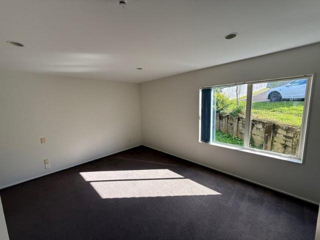 House for rent in Wairau Valley
