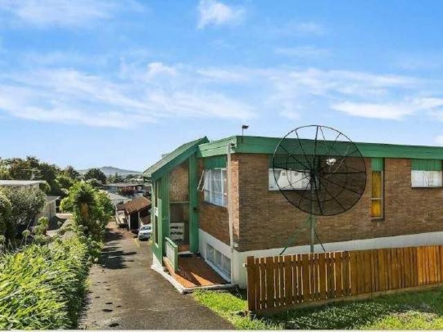 House for rent in Wairau Valley
