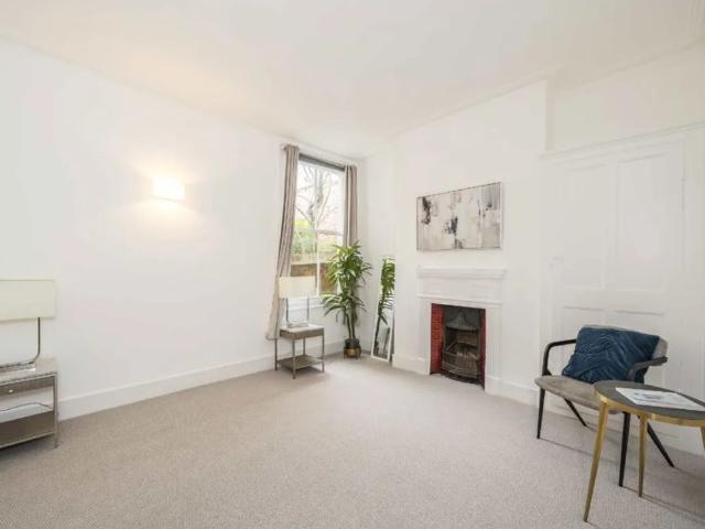House for rent in London Borough of Lambeth, Greater London