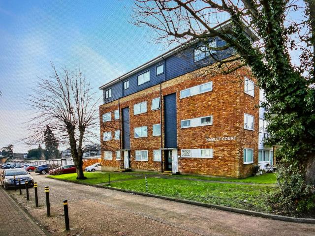 Apartment for rent in Woodford Green, Greater London
