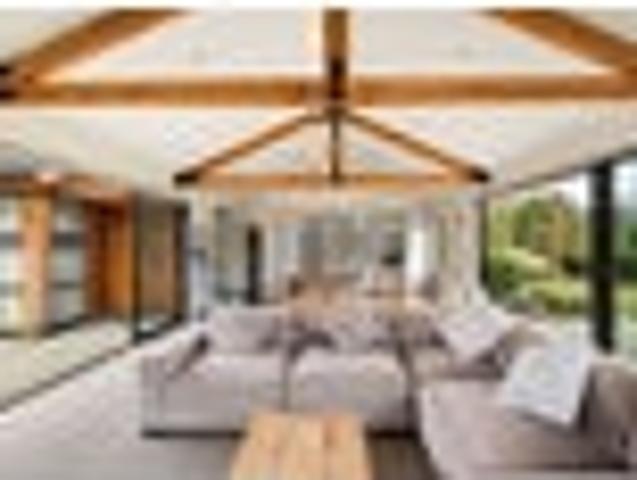 House for sale in Otakou