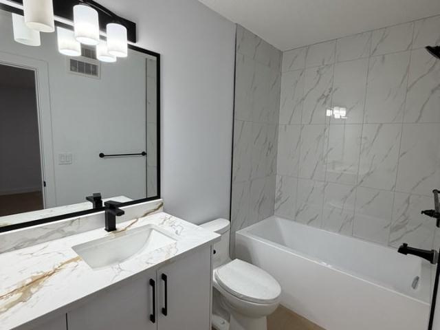 Apartment for rent in Wedgewood, Alberta