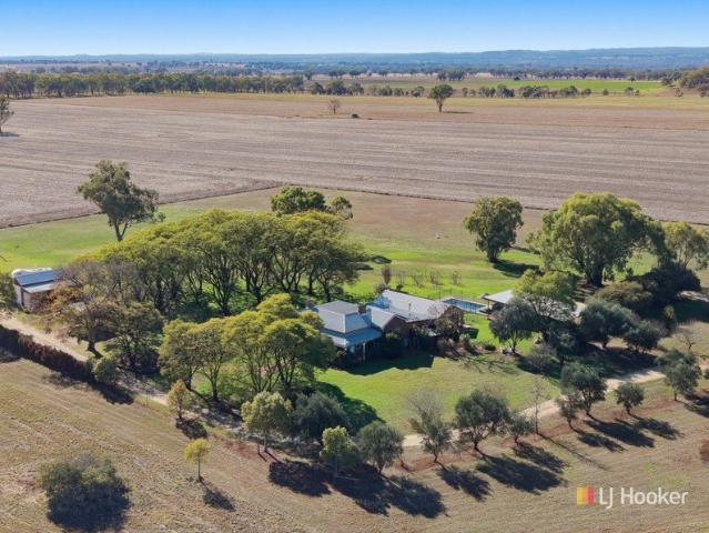 Cottage for sale in Mount Russell, New South Wales