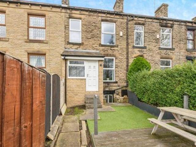 House for sale in Ossett, West Yorkshire