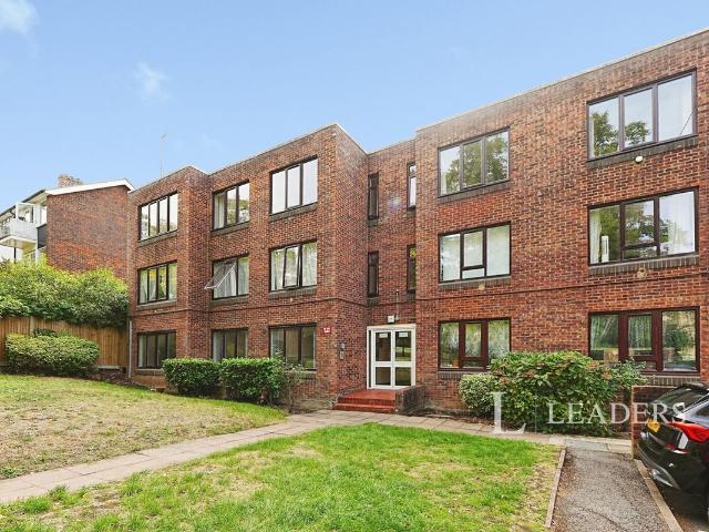 Apartment for rent in London Borough of Bromley, Greater London