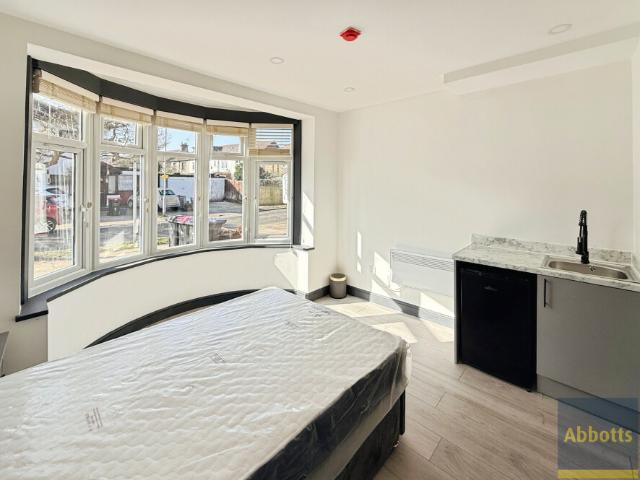 Room for rent in Alton Barnes, Essex