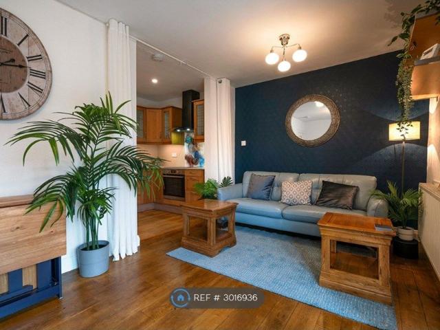 Apartment for rent in Willowbrae, Scotland