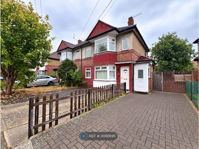 Apartment for rent in Enfield Highway, Greater London