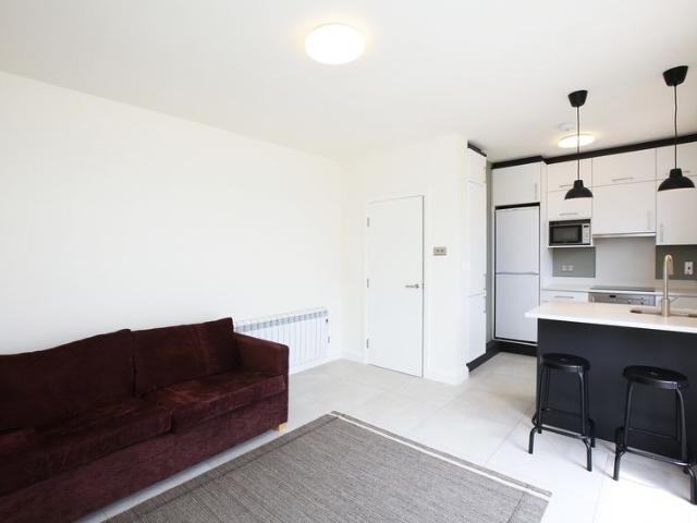 Apartment to rent in Bluebell, North Tipperary