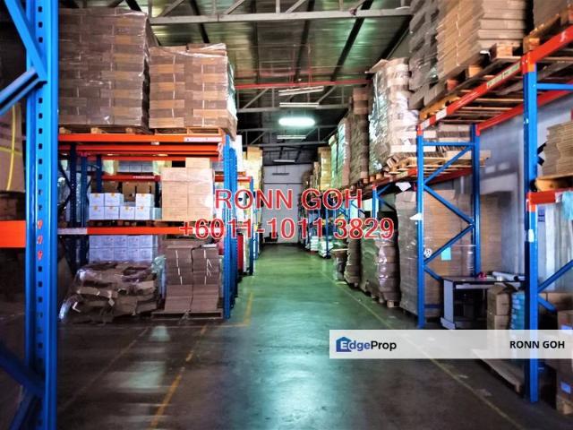Warehouse for rent in Petaling, Alam Impian