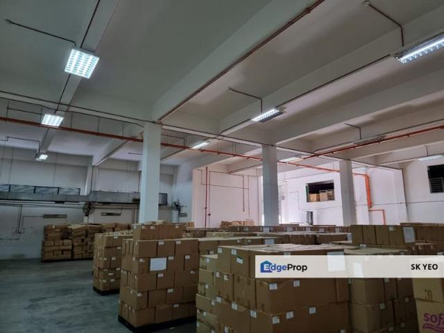 Warehouse for rent in Petaling, Alam Impian