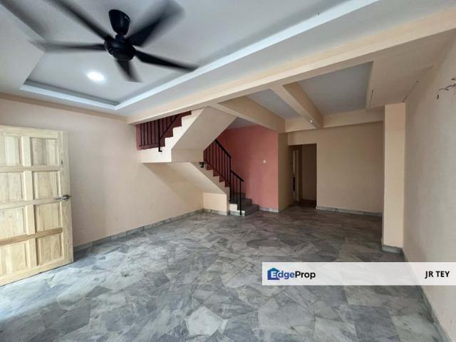 House for sale in Petaling, Alam Impian
