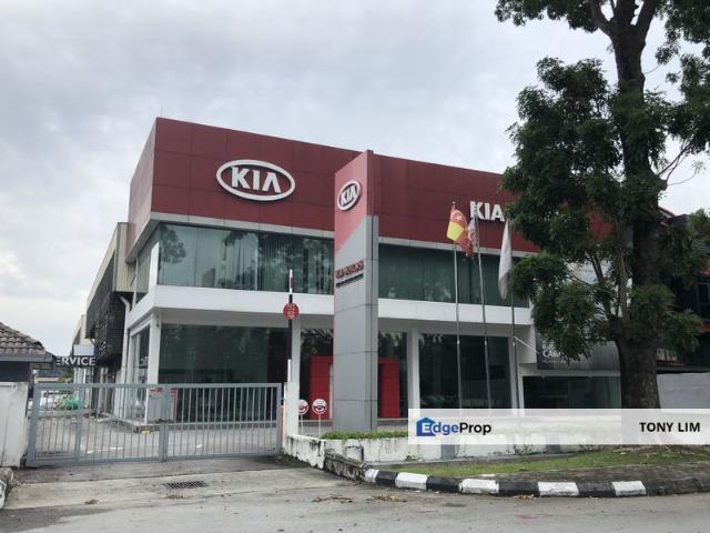 Warehouse for rent in Petaling, Alam Impian