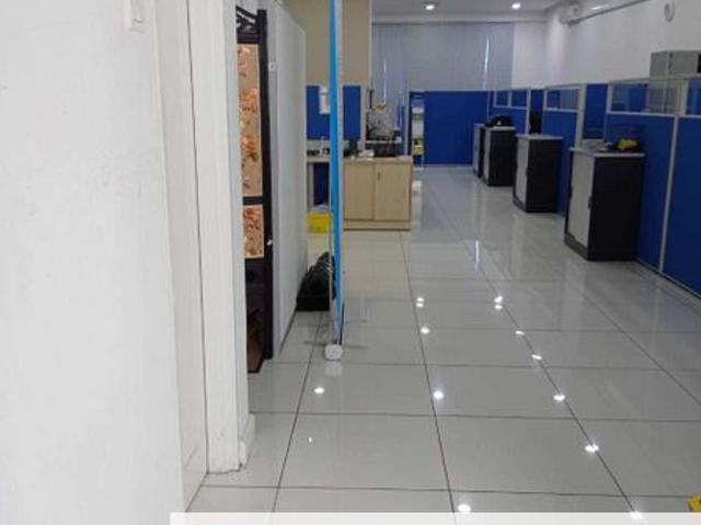 Shop for sale in Petaling, Alam Impian
