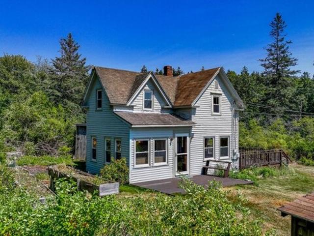 House for sale in Saint George, Maine