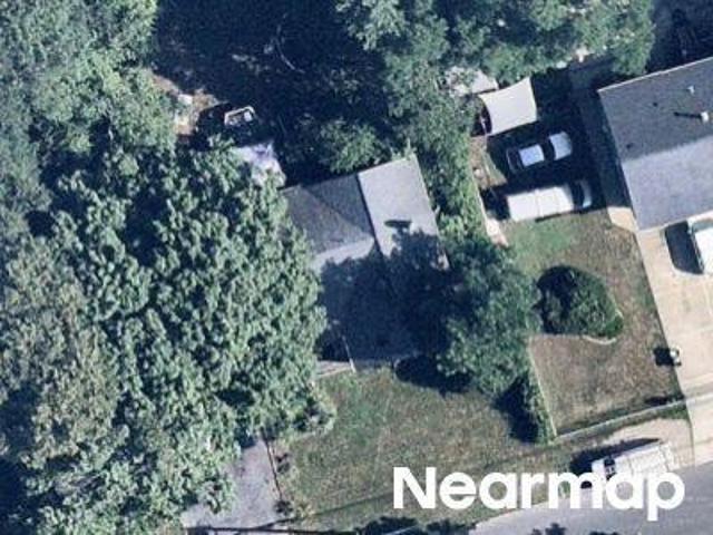 House for sale in Bohemia, New York