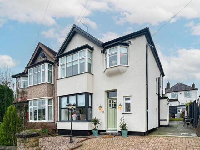 House for sale in Calderstones