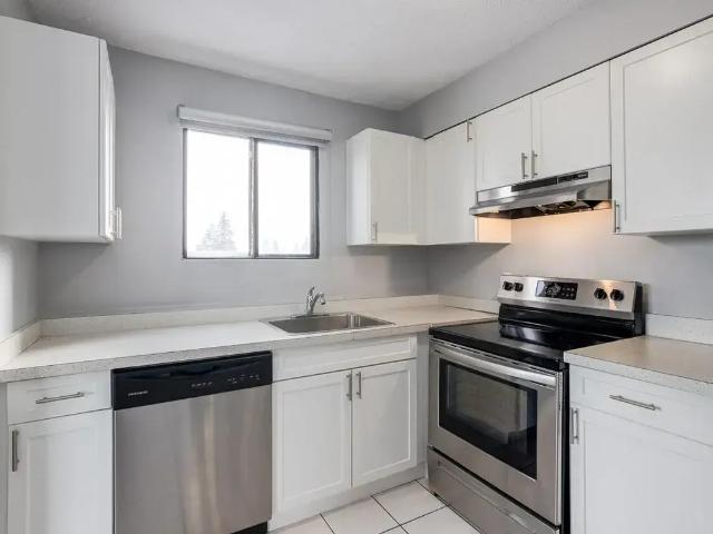 Apartment for rent in Northwest, Alberta