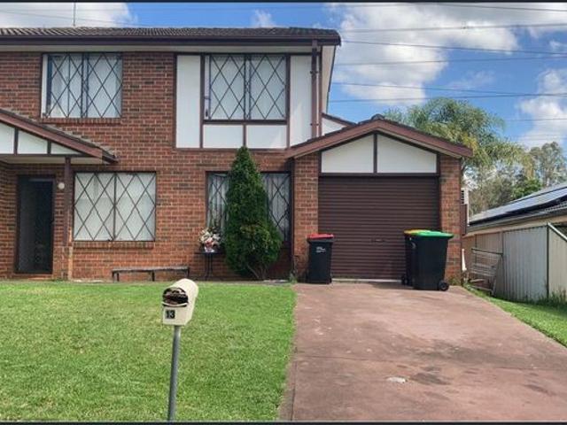 Townhouse for rent in Sydney, New South Wales