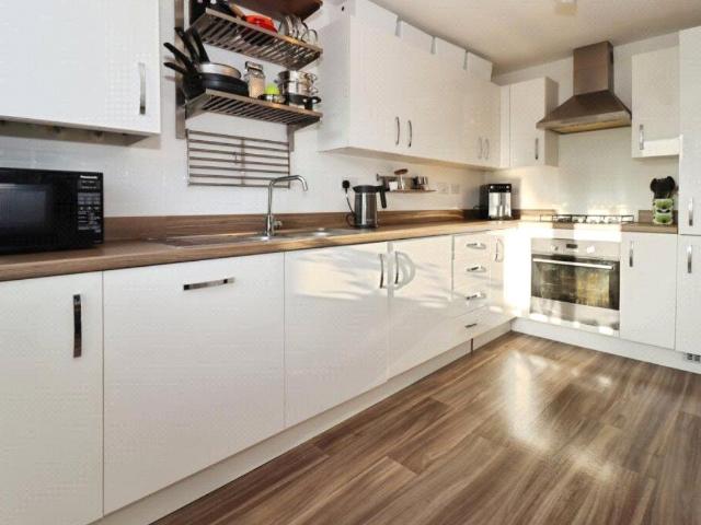 House for rent in Belsize Park, Greater London