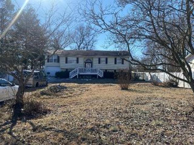 House for sale in Carterville