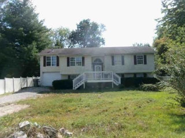 House for sale in Carterville, Illinois