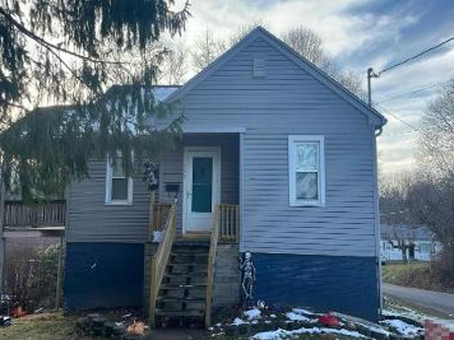 House for sale in Beckley, West Virginia