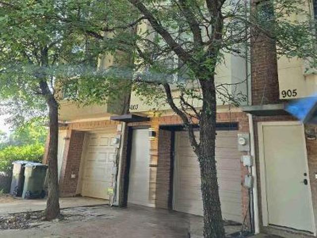 House for sale in Arlington